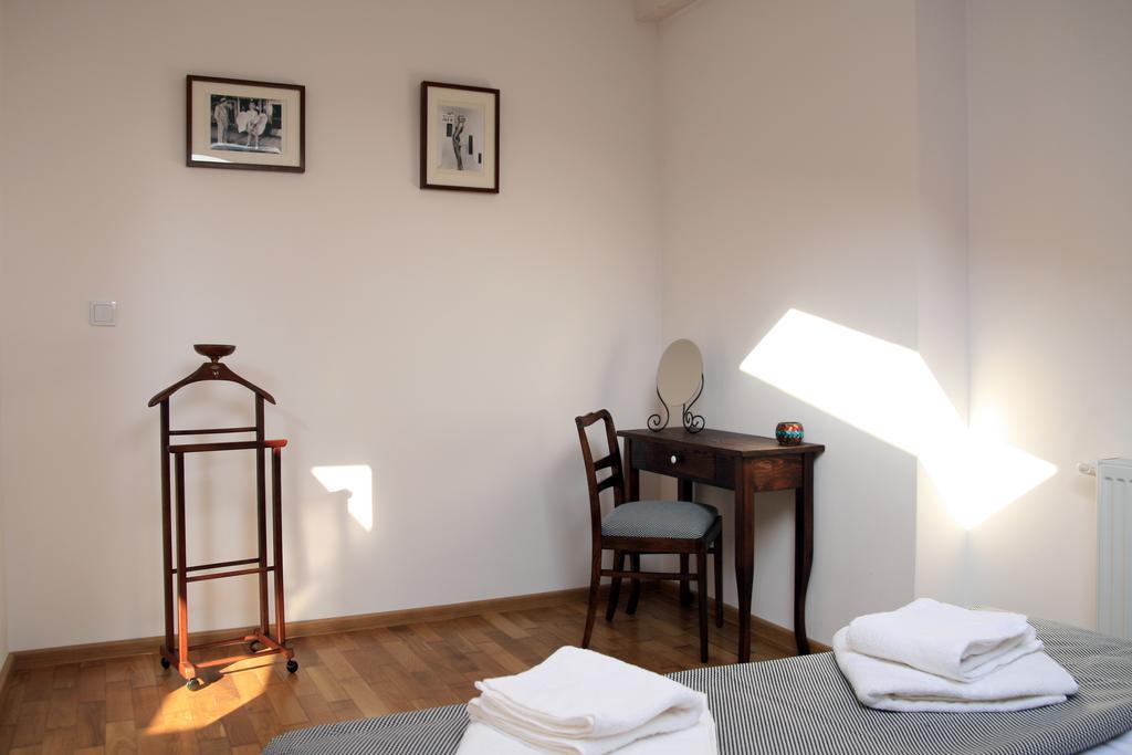 Designer Apt In The Heart Of Krakow 4Th Floor No Lift Экстерьер фото